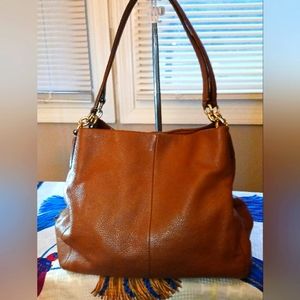 Tan Coach tote bag